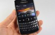 blackberry-apollo-in-hand-tinhte