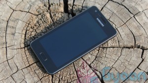Samsung Galaxy R 16