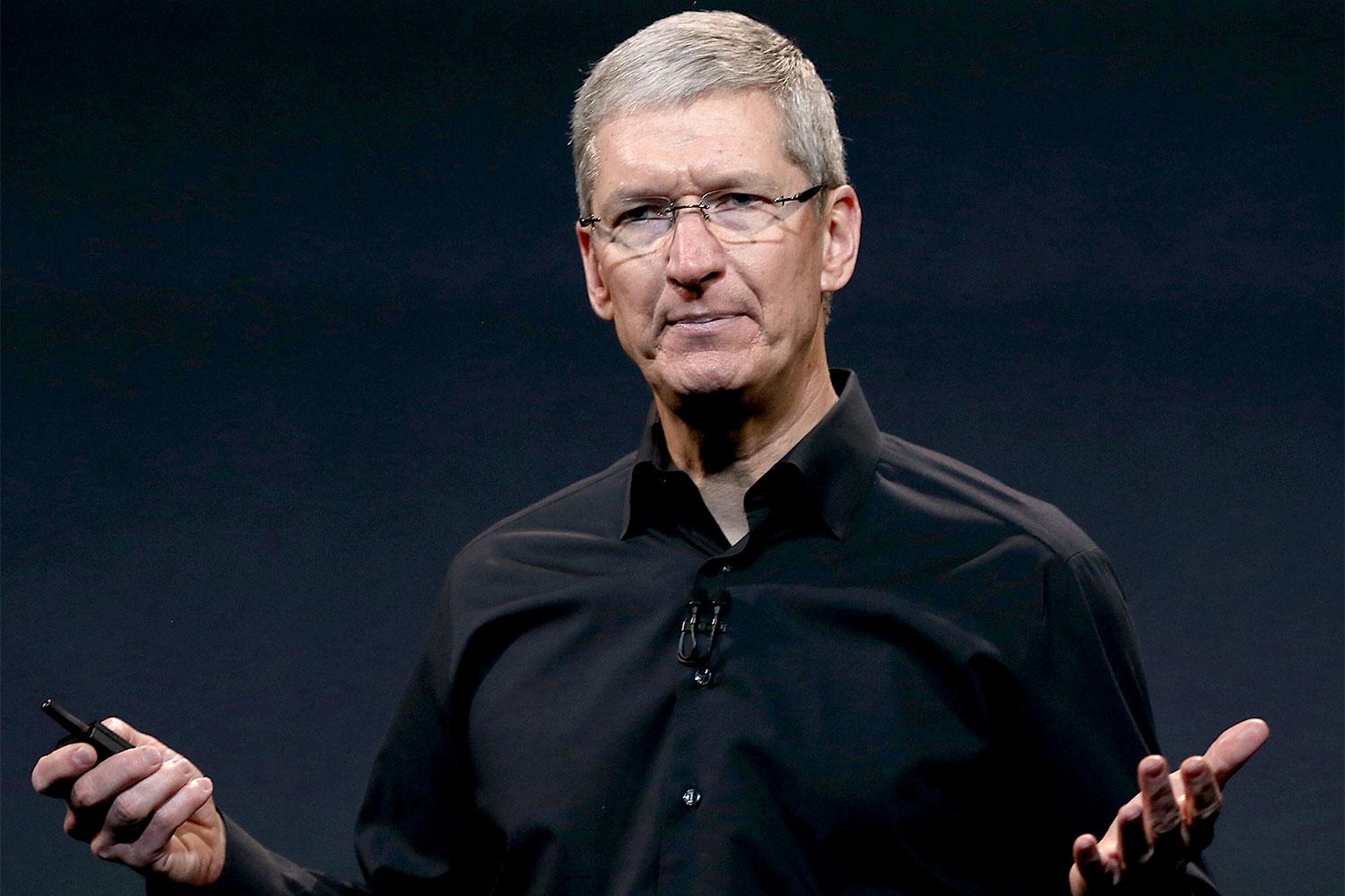 Tim Cook Comments on the Surface Book Calls it Sort Of 