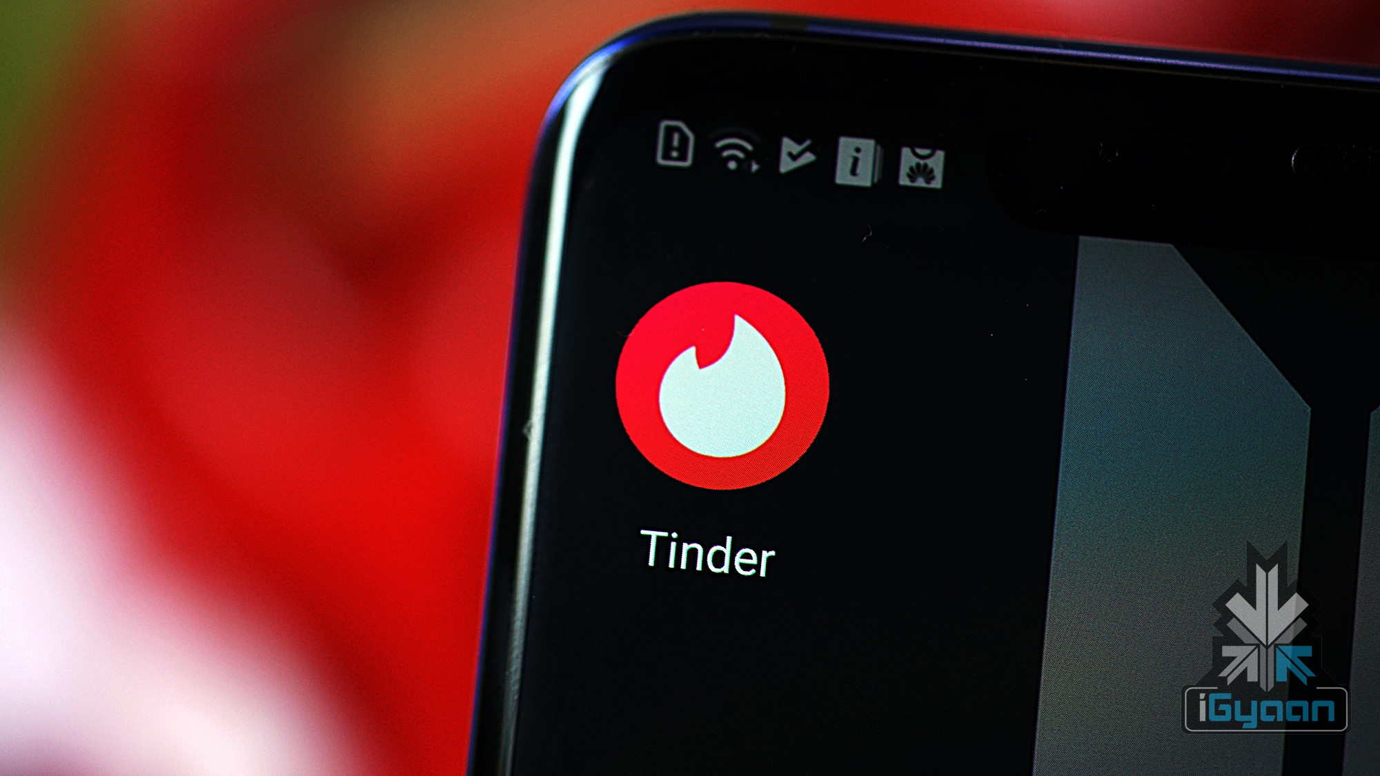 Tinder bypasses Google Play, joining revolt against app store fee